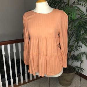 American Eagle top with open back